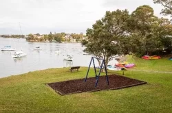 Bayview Park 250x165