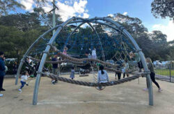 Balmoral Beach Playground climbing frame 250x165