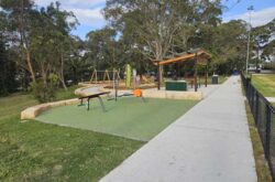 Benches Hassal park 250x165