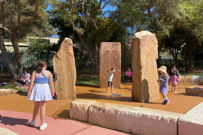 Warrina Playground water play showers